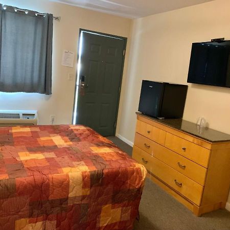 Nitey Nite Motel South Windsor Extérieur photo